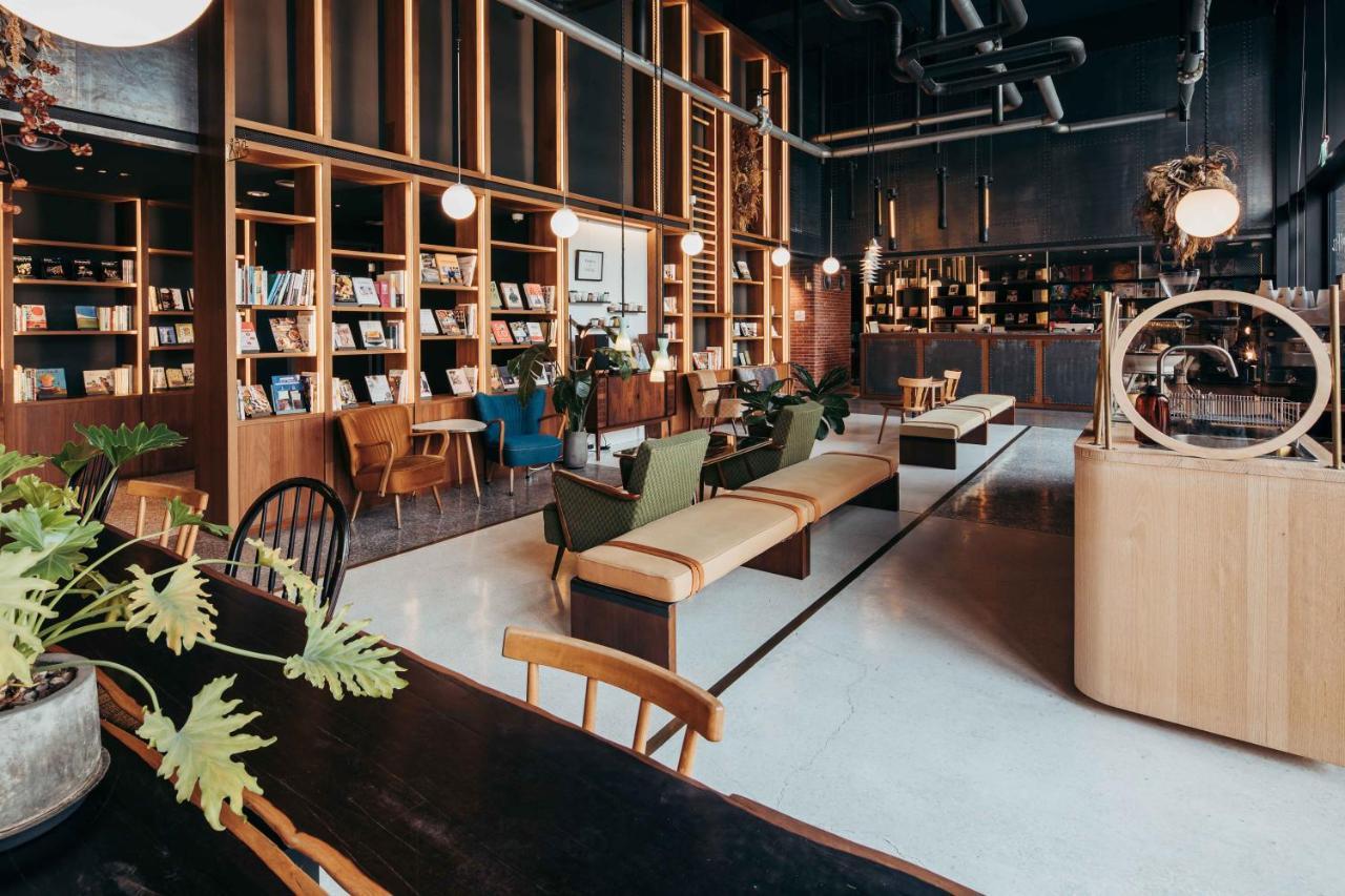 U.I.J Hotel & Hostel Tainan Eksteriør bilde