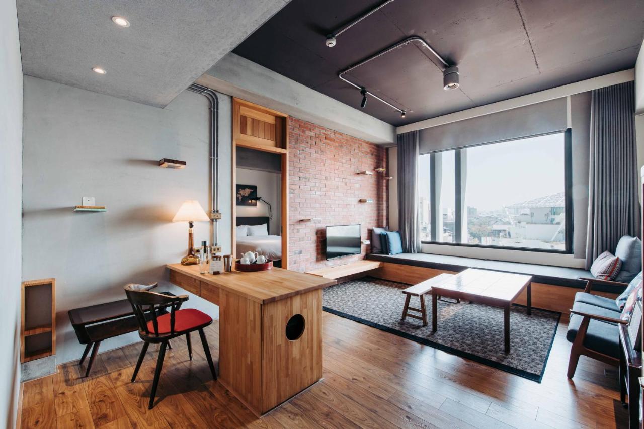 U.I.J Hotel & Hostel Tainan Eksteriør bilde