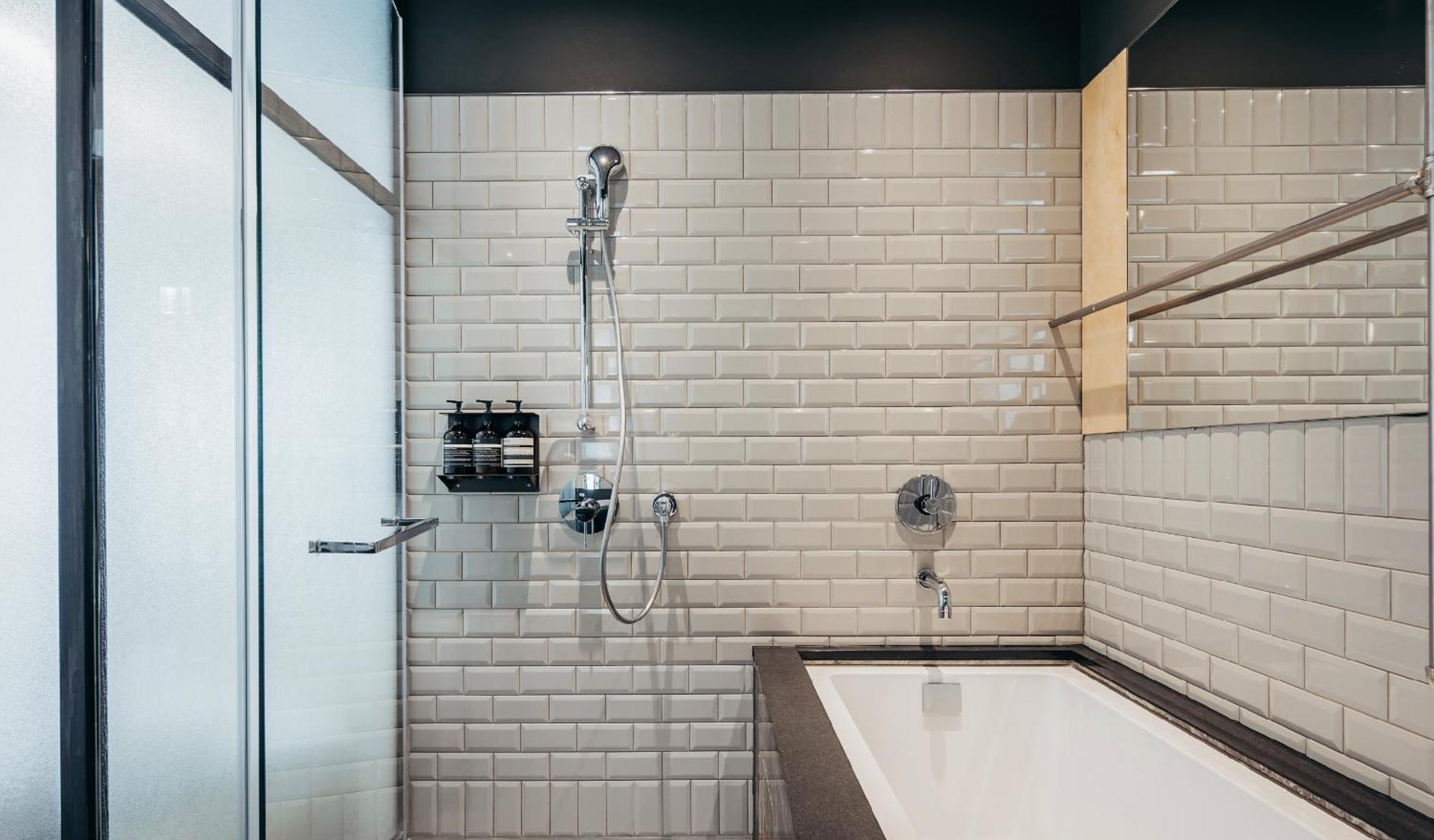 U.I.J Hotel & Hostel Tainan Eksteriør bilde