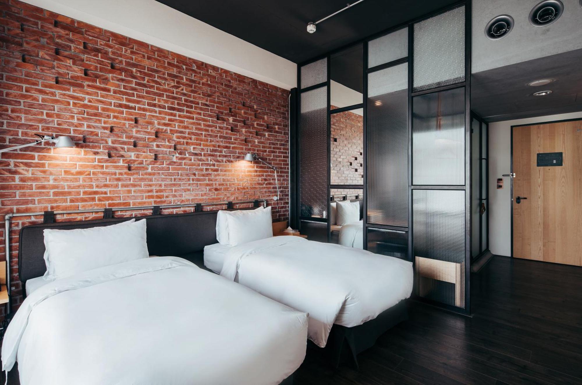 U.I.J Hotel & Hostel Tainan Eksteriør bilde