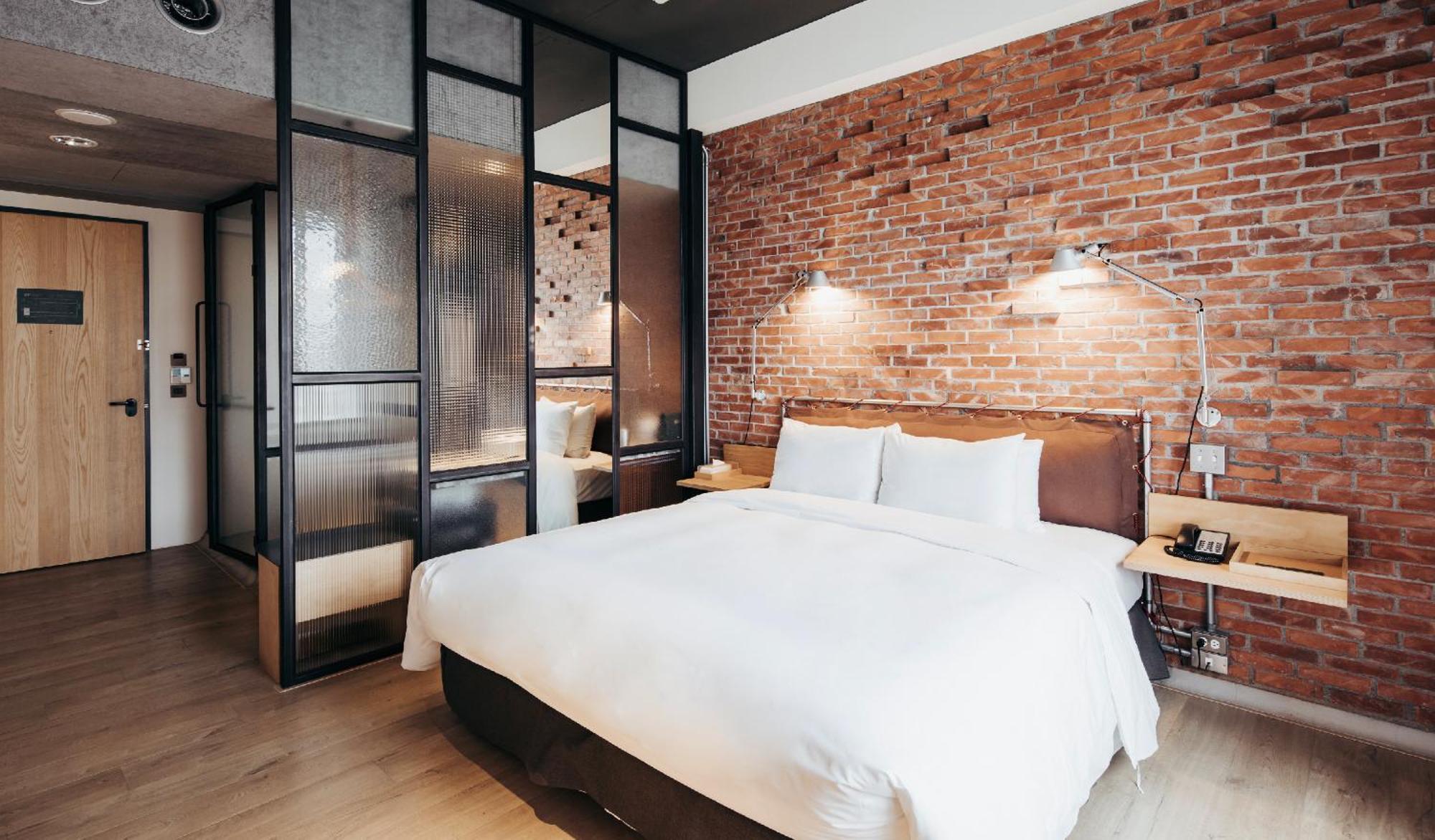 U.I.J Hotel & Hostel Tainan Eksteriør bilde