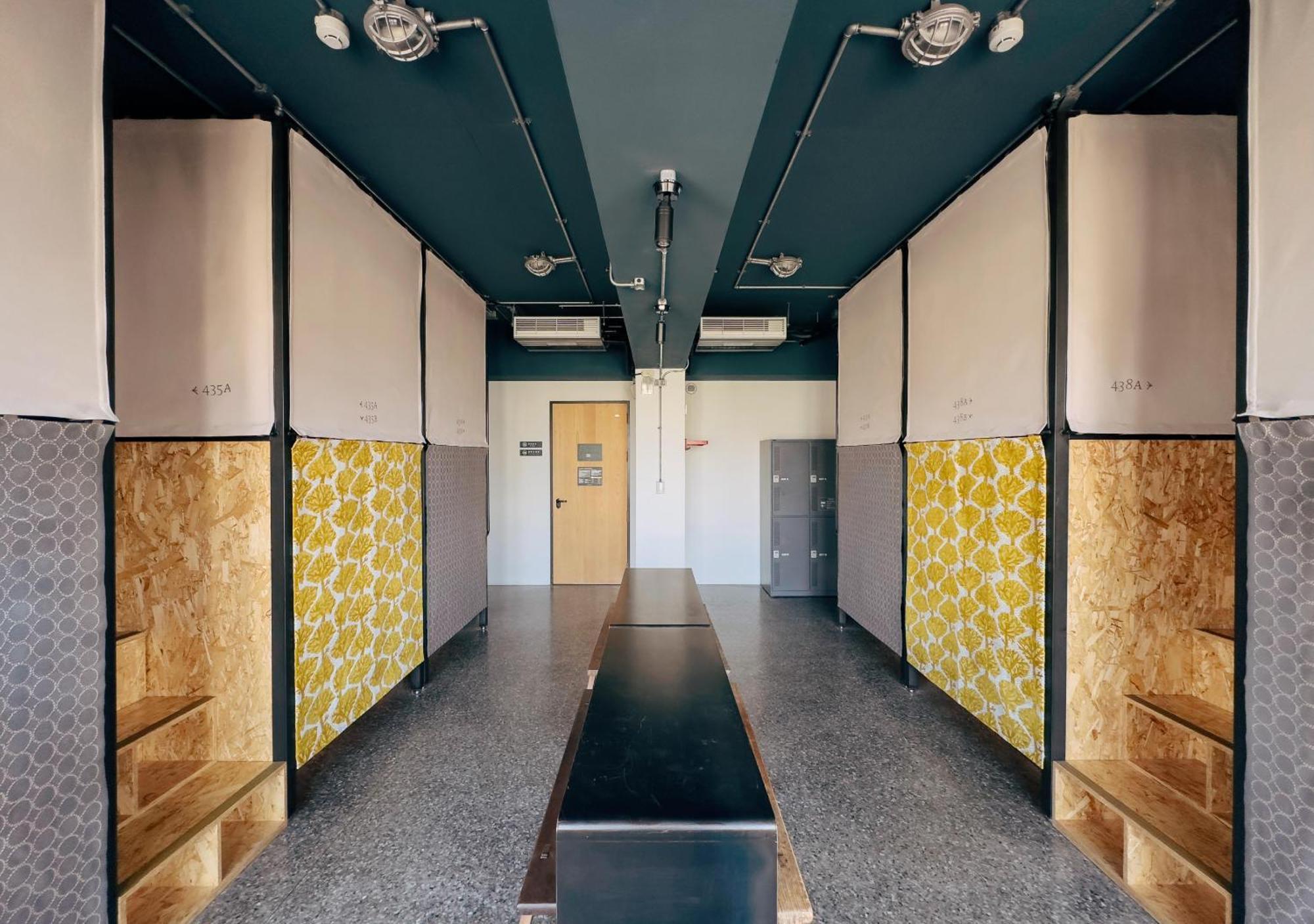U.I.J Hotel & Hostel Tainan Eksteriør bilde